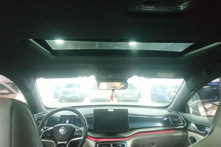 Used BYD Qin PLUS 2021 DM-i 120KM Flagship Model Headliner