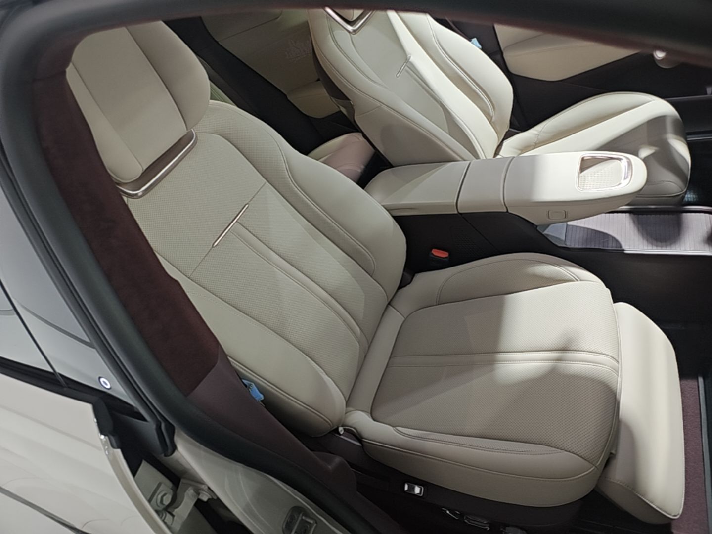 Zeekr X 2023 Rear-Drive YOU Edition 4 Seats — снимка 19