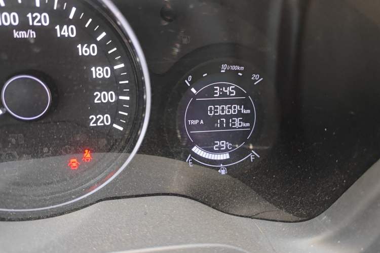 Used Honda Vezel 2017 1.5L CVT 2WD Comfort Model