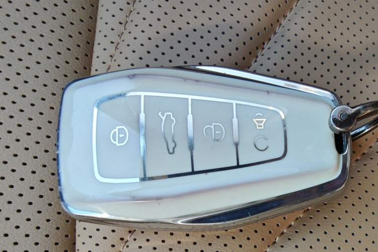 Used Geely Auto FX11 2023 1.5TD DCT Prestige Edition
