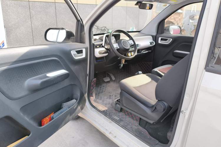 Used Wuling Hongguang MINIEV 2024 3rd Generation 215km Youth Edition