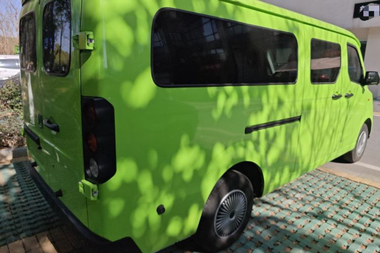 Used Farizon Xingxiang V 2023 V6E Ningde Times 38.64 kWh Deluxe Edition