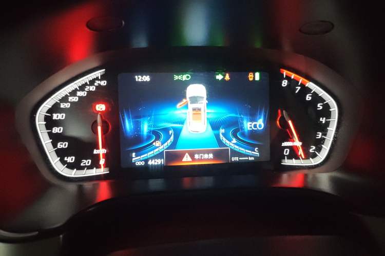 Used CHANGAN CS75 2020 280T Manual Elite Version China VI Instrument Cluster