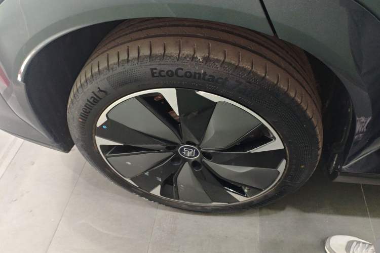 Used BYD Tang L 2025 EV 600KM All-Wheel-Drive LiDAR Flagship Model Exterior 8