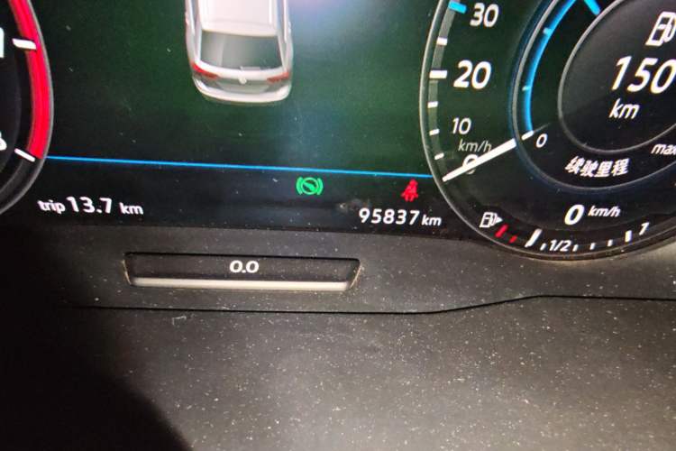 Used Volkswagen Tiguan L 2017 330TSI Automatic Two-Wheel Drive Flagship Edition Odometer Close Up