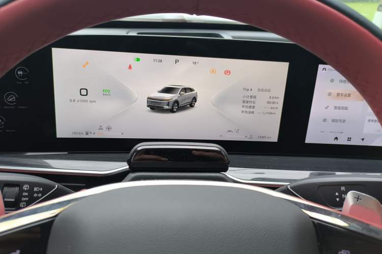 Used EXEED Stellar 2023 400T Two-Wheel Drive Comfort Flyfish Edition
