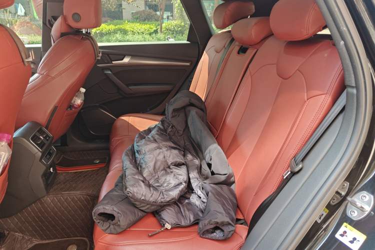 Used Audi Q5L 2022 Updated 40T Luxury Dynamic Edition Left Rear Seat