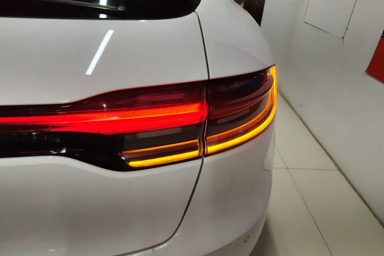 Used Porsche Macan 2021 Macan 2.0T