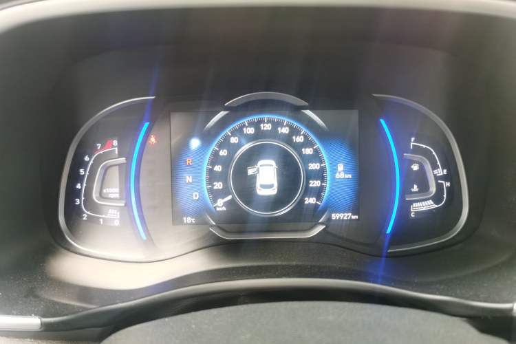 Used Hyundai Tucson 2019 280TGDi Dual-Clutch Two-Wheel Drive Fashion Edition China VI Standard
