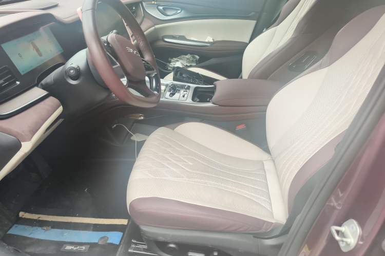 Used BYD Seal 2023 DM-i 1.5T 121km Flagship Model
