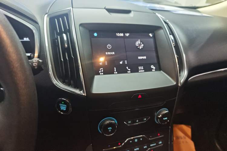 Used Ford Edge 2018 EcoBoost 245 Two-Wheel-Drive Titanium 7-Seater China VI Standard