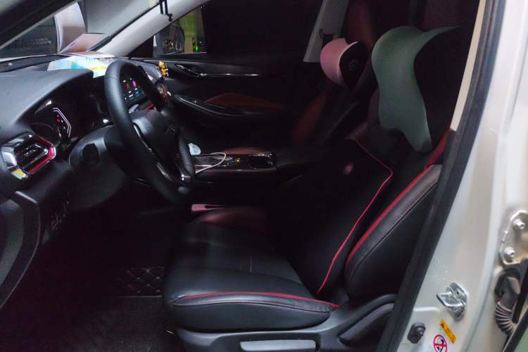 Used CHANGAN OSHAN X5 2021 1.5T DCT Prestige Edition Left Front Seat