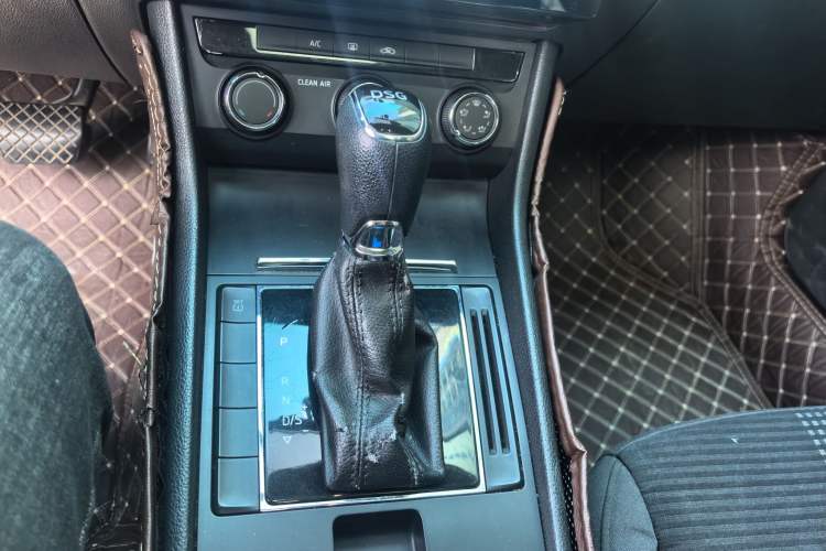 Used Skoda Superb 2016 TSI280 DSG Advanced Edition
