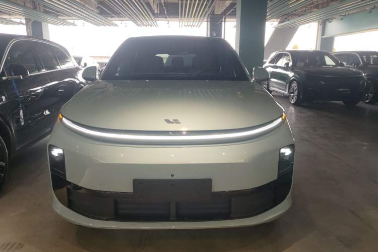 Used Li Auto L6 2025 Max Smart Refresh Edition
