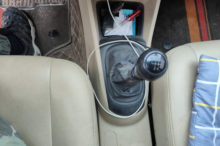 Used Kia Rio 2007 1.4L MT GL Gear Lever