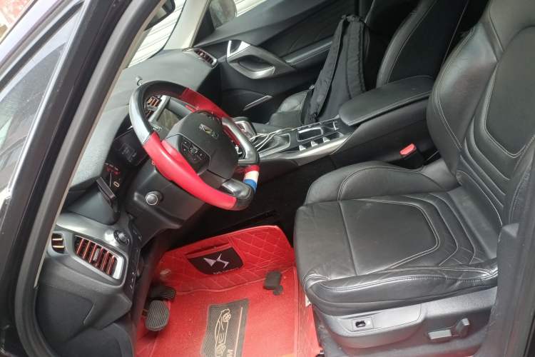 Used DS 5 2014 1.6T Luxury Edition THP160
