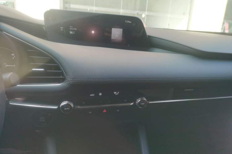 Used Mazda 3 Axela 2022 2.0L Automatic Zhiya Edition