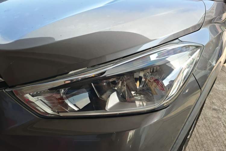 Used Nissan Kicks 2019 1.5L CVT Smart Connect Luxury Edition
