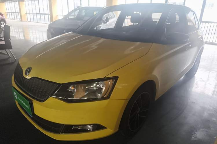 Used Skoda Fabia 2015 1.6L Automatic Sport Edition