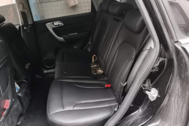 Used Haval H6 2016 Upgraded Model 1.5T Automatic Two-Wheel Drive Elite Version