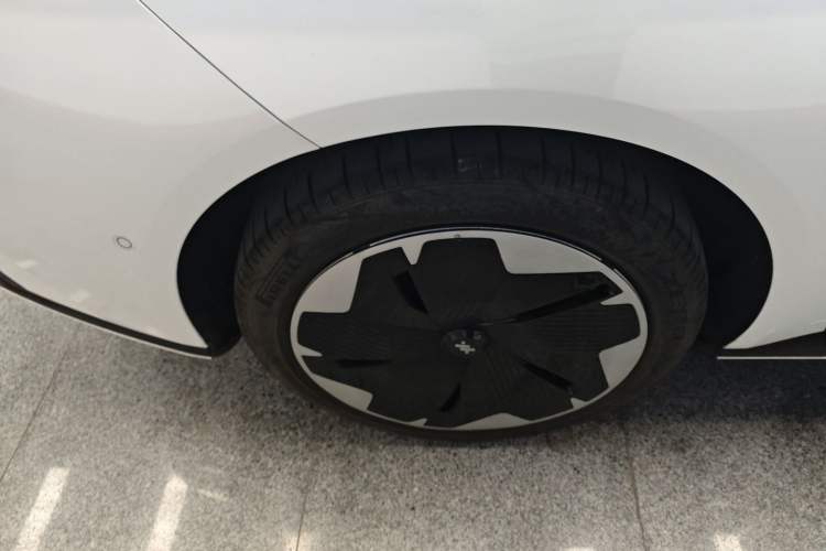 Used IM L7 2022 Dynamic Model Exterior 8