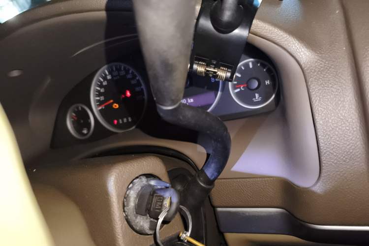 Used Buick GL8 2013 2.4L Comfort Edition