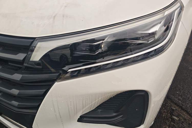 Used GAC Trumpchi GS4 2021 270T Automatic Elite Tech Edition Left Front Headlight