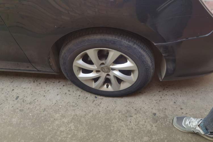 Used Dongfeng Aeolus S30 2013 1.6L Manual Entry-Level Model