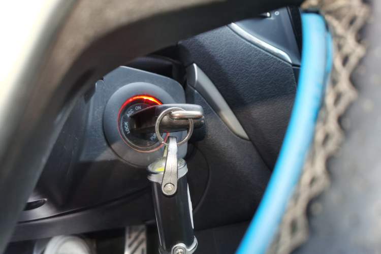 Used MG 5 2012 1.5L Automatic Elite Edition Vehicle Key