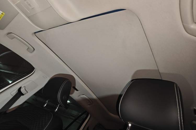 Used Skoda Kodiaq 2017 TSI330 5-seat Two-Wheel Drive Comfort Edition Headliner