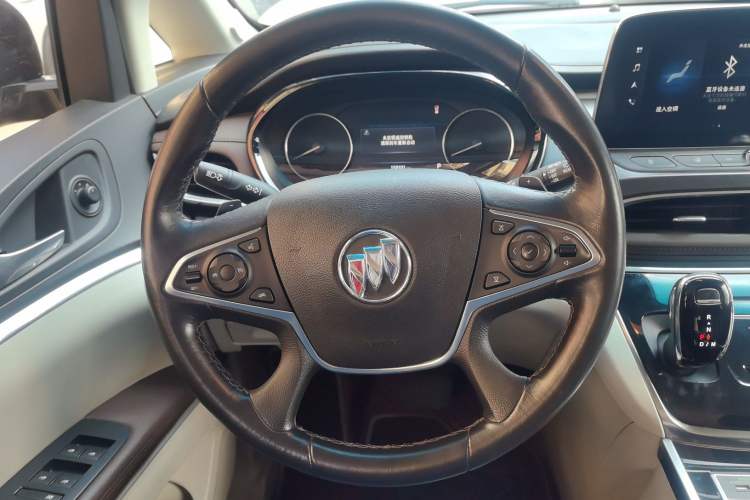 Used Buick GL8 2021 Land Cruiser Executive Class 652T Luxury Model
