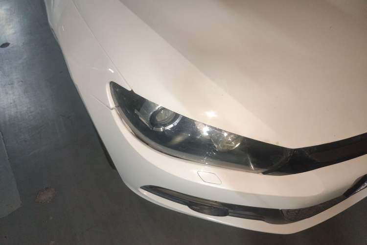 Used Volkswagen Scirocco 2010 2.0 TSI Sport Edition Right Front Headlight