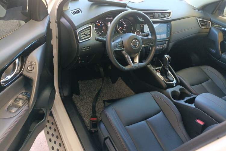 Used Nissan Qashqai 2022 2.0L CVT XV Smart Enjoyment Version Driver Seat