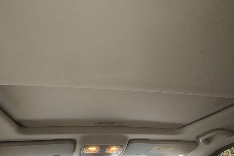 Used CHANGAN OSHAN CX70 2016 1.6L Manual Luxury Model