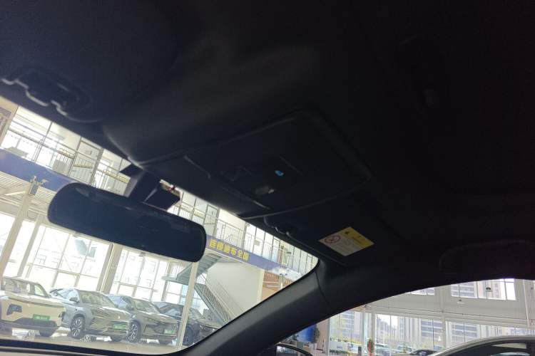 Used BYD Qin PLUS 2021 DM-i 55KM Flagship Model Headliner