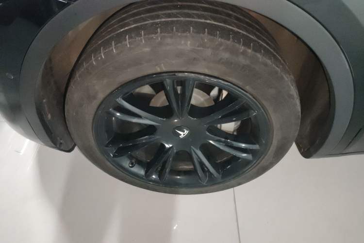 Used Tesla Model Y 2024 Rear-Wheel-Drive Version