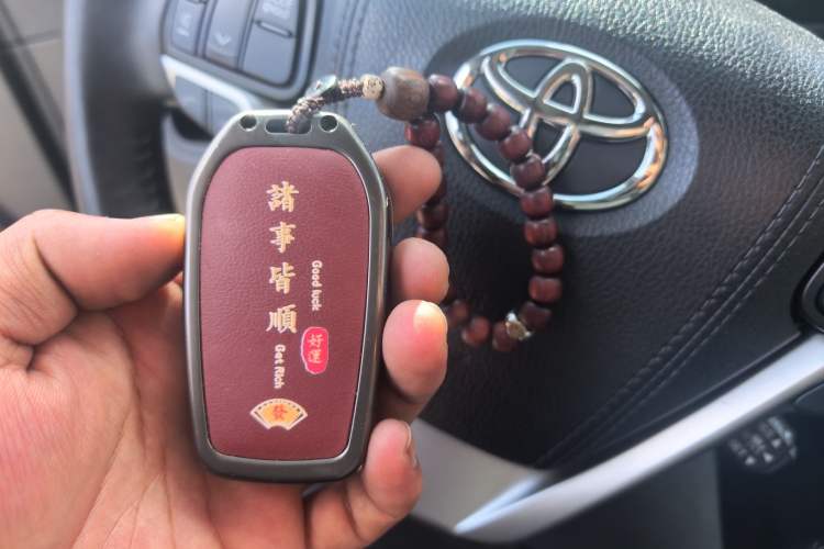 Used Toyota Highlander 2018 2.0T Four-Wheel Drive Luxury Version 7 Seats China VI Standard