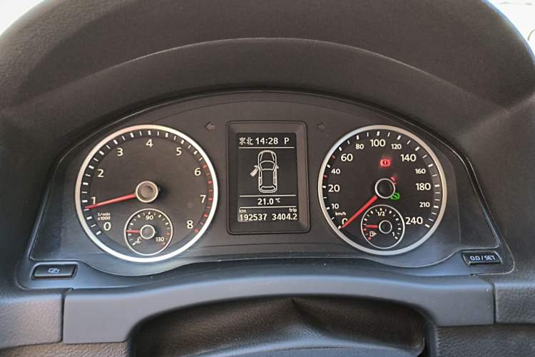 Used Volkswagen Tiguan 2010 1.8TSI Automatic All-Wheel-Drive Elite Edition
