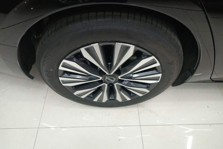 Used Nissan Teana 2024 2.0L SV Black Gold Edition