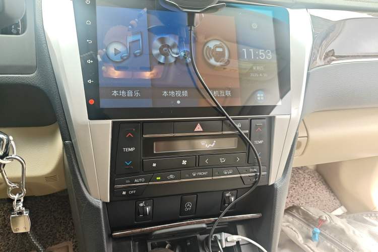 Used Toyota Camry 2016 2.0G 10th Anniversary Leading Edition