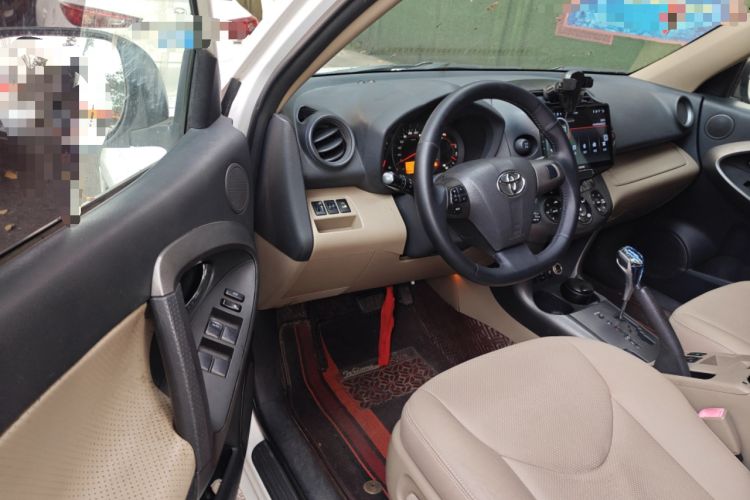 Used Toyota RAV4 2011 2.4L Automatic 4x4 Supreme Edition