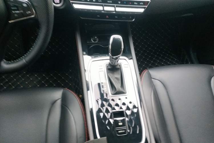 Used Dongfeng Fengon 580 2021 Revised ☆ Star Edition 1.5T Automatic Luxury Version