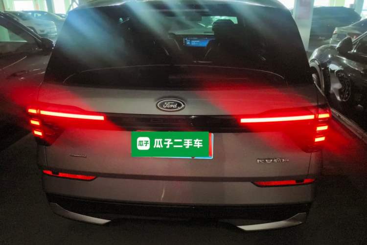 Used Ford Edge 2025 Ford Explorer L 2.0T EcoBoost E-Hybrid Four-Wheel-Drive 7-Seater Supreme Model