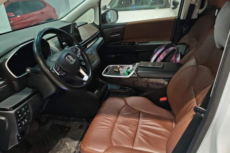 Used Honda Odyssey 2022 2.0L eHEV Sharp Supreme Edition