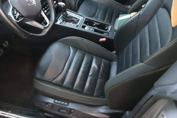 Used Volkswagen FAW-Volkswagen CC 2021 380TSI Striking Edition
