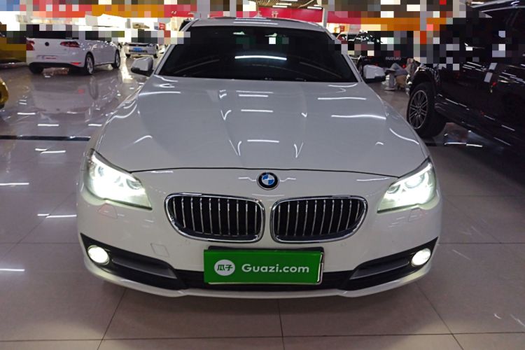 Used BMW 5 Series 2014 520Li Elegant Model
