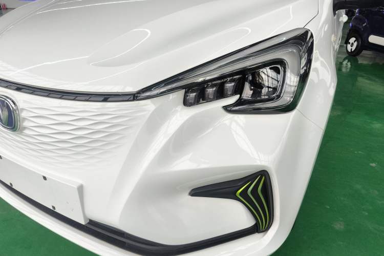 Used Oshan Benni E-Star 2022 Qingxin Edition Colorful Model Lithium Iron Phosphate