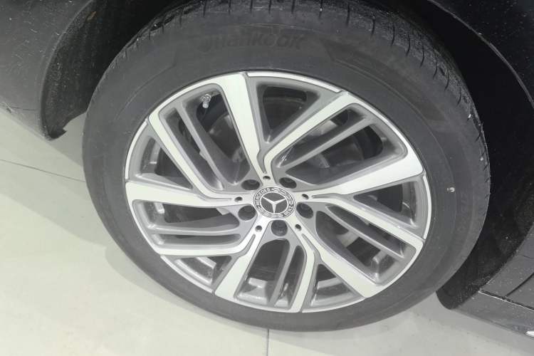 Used Mercedes-Benz E-Class 2025 E 300 L Stylish Model