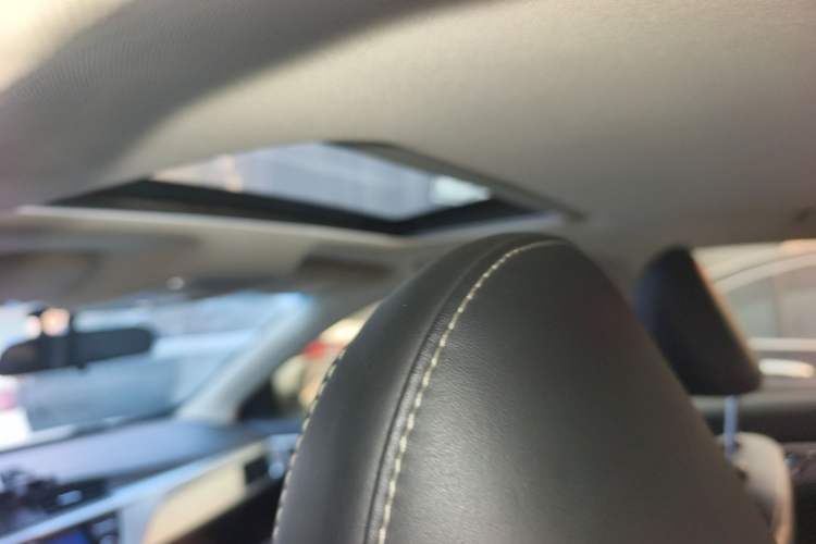 Used Geely Auto Emgrand GL 2017 1.3T DCT Elite Model
