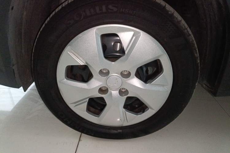 Used Wuling Alvez 2023 1.5L CVT Comfort Edition
